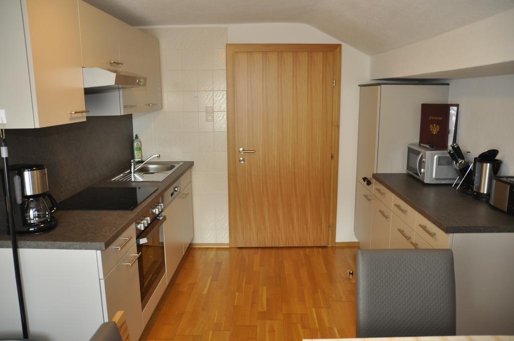 Flierelerhof Apartment Арцл им Пицтал Стая снимка